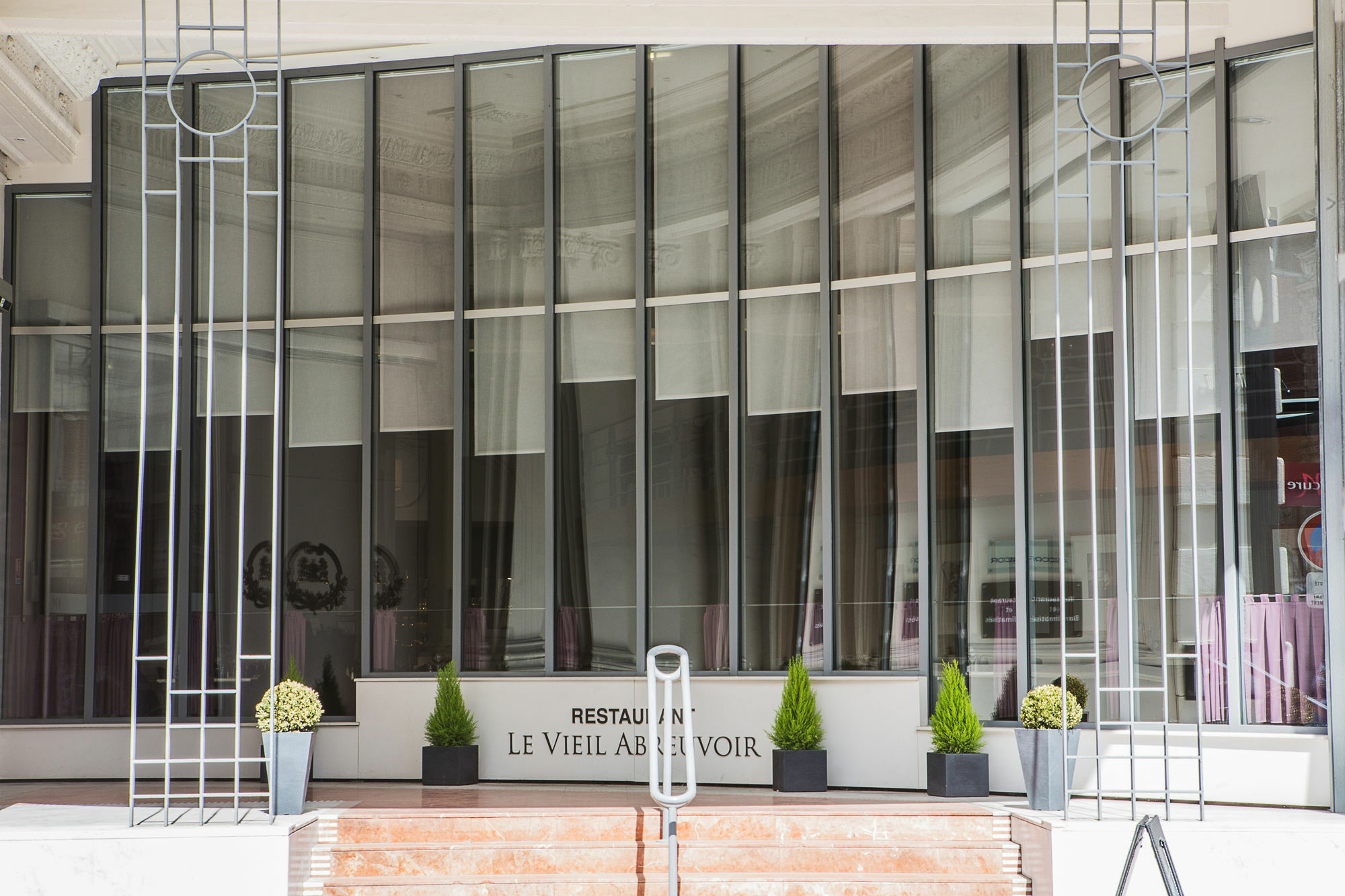 Mercure Lille Roubaix Grand Hotel Экстерьер фото